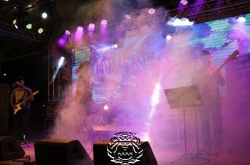 Foto - SHOW COM NEGROOVES - 30/04/2023