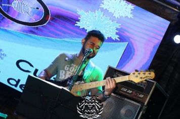 Foto - SHOW COM NEGROOVES - 30/04/2023