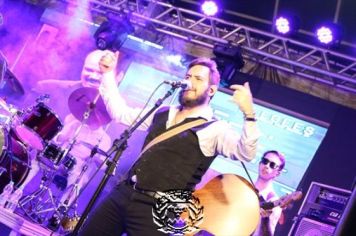 Foto - SHOW COM BEE GEES WAY - 29/04/2023