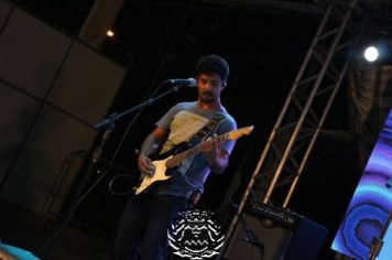 Foto - SHOW COM NEGROOVES - 30/04/2023