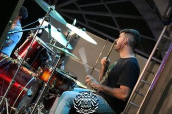 Foto - SHOW COM NEGROOVES - 30/04/2023