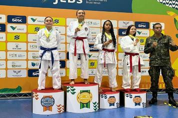 Karateca Maria Clara é prata nos Jogos escolares Brasileiros