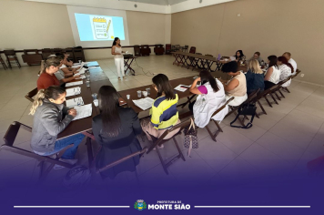 Secretaria de Saúde de Monte Sião promove encontro de capacitação para profissionais da Atenção Primária