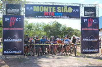 EVENTO DE MONTAIN BIKE É REALIZADO EM MONTE SIÃO