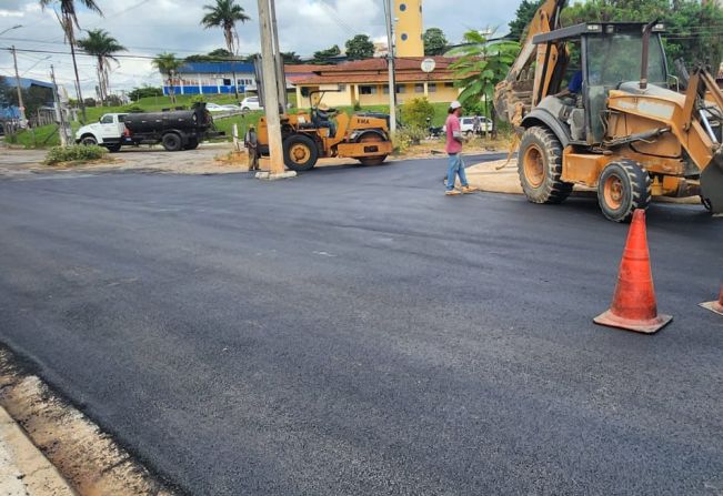 As duas pontes de acesso ao Bairro São Simão são liberadas definitivamente para população