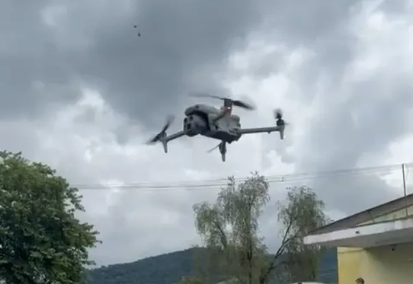 Vigilância realiza novo monitoramento de focos de mosquito da dengue usando drone em Monte Sião