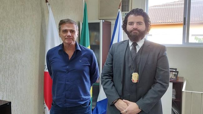 NOVO DELEGADO DA POLÍCIA CIVIL DE MONTE SIÃO É RECEBIDO PELO PREFEITO JOSÉ POCAI JÚNIOR